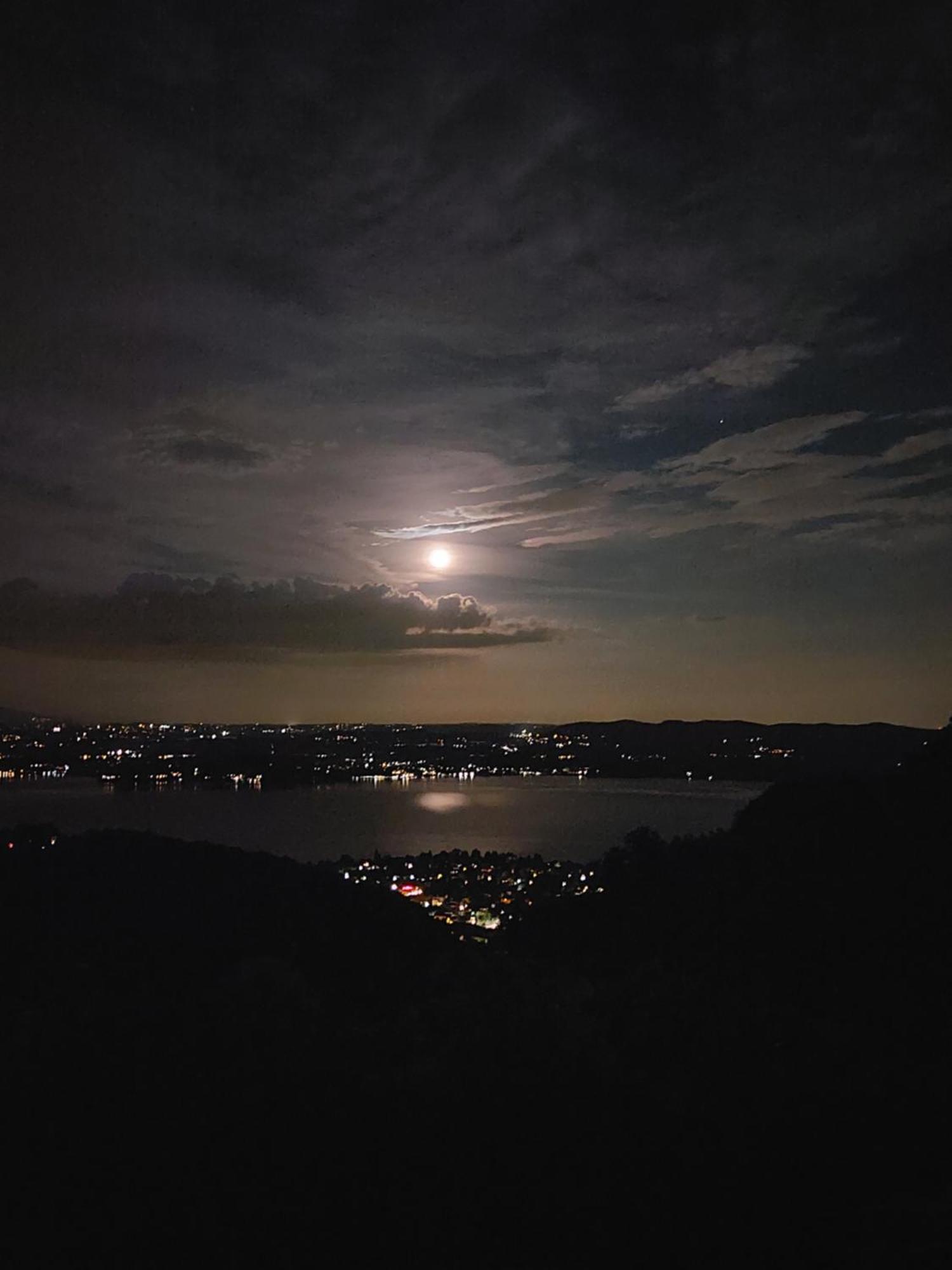 Villa Magnolia Bb, Lago Maggiore Massino Visconti ภายนอก รูปภาพ